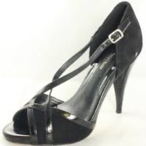WHITE HOUSE BLACK MARKET Lyon Suede‎ Patent Heels 8.5